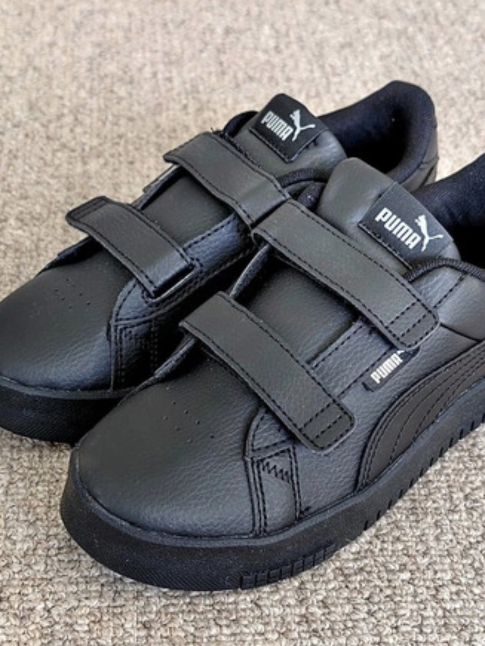 Puma Smash v2 Buckle V PS Kids Black Boys US 3.5C NWT